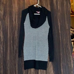 Black and white sweater dress